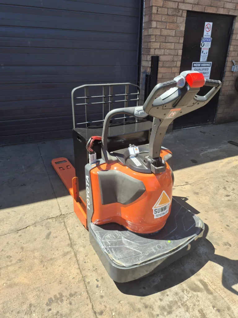Toyota Electric Walkie Pallet Jack, Front View